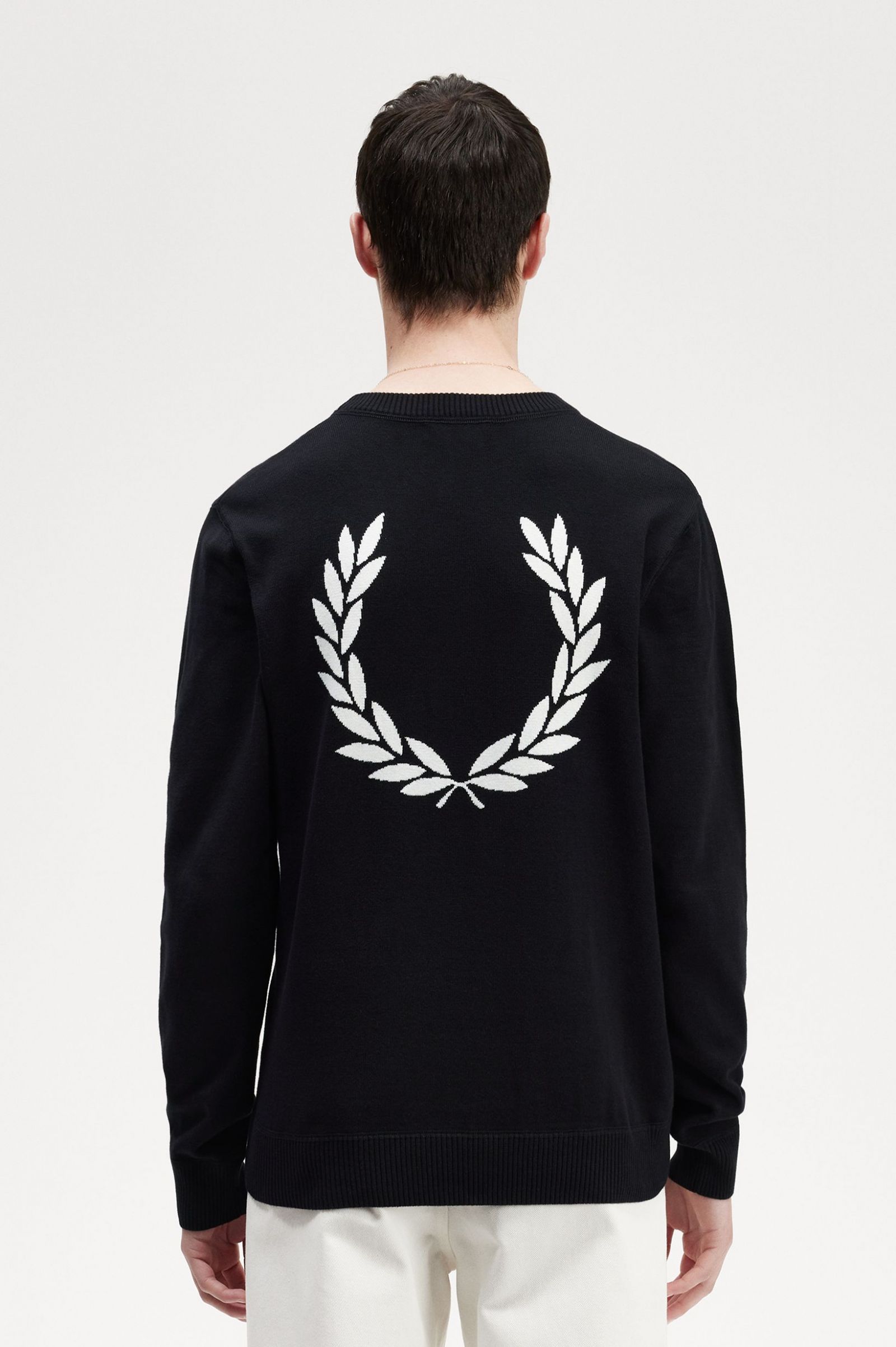 Fred Perry Graphic Laurel Wreath Jumper Black