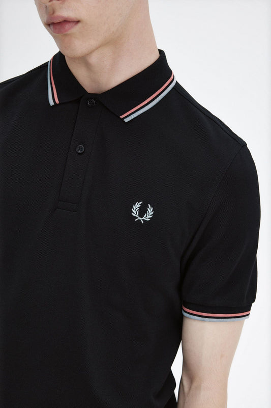 Fred Perry Polo M3600 Black / Coral Heat / Silver Blue