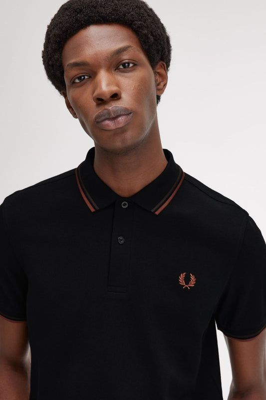 Fred Perry Polo M3600 Black / Carrington Brick / Whiskey Brown