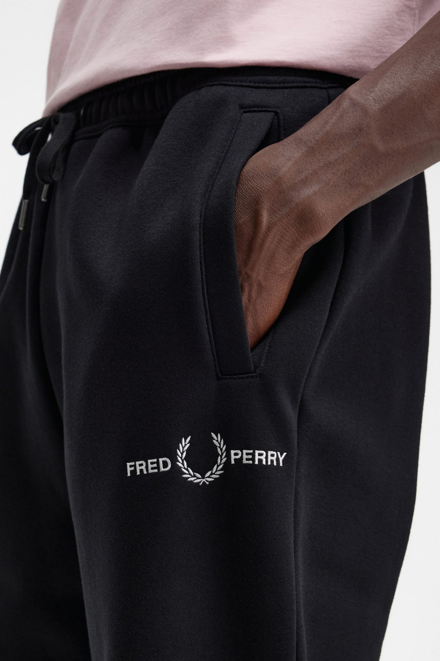 Fred Perry Embroidered Sweat Pants Black